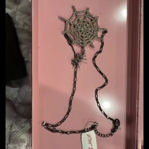 🕷️ Betsey Johnson Spiderweb Necklace 🕷️